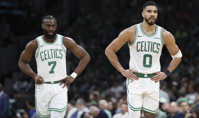 爱游戏官方入口-NBA彩经：绿军小胜独行侠 火箭难胜开拓者 马刺破船 湖人胜步行者